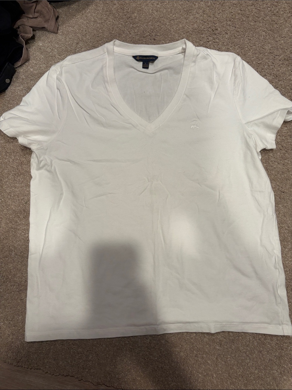 Brooks Brothers White V-Neck Short Sleeve Tee